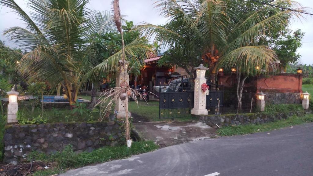 LinkeesHome Bungaya Karangasem Buitenkant foto