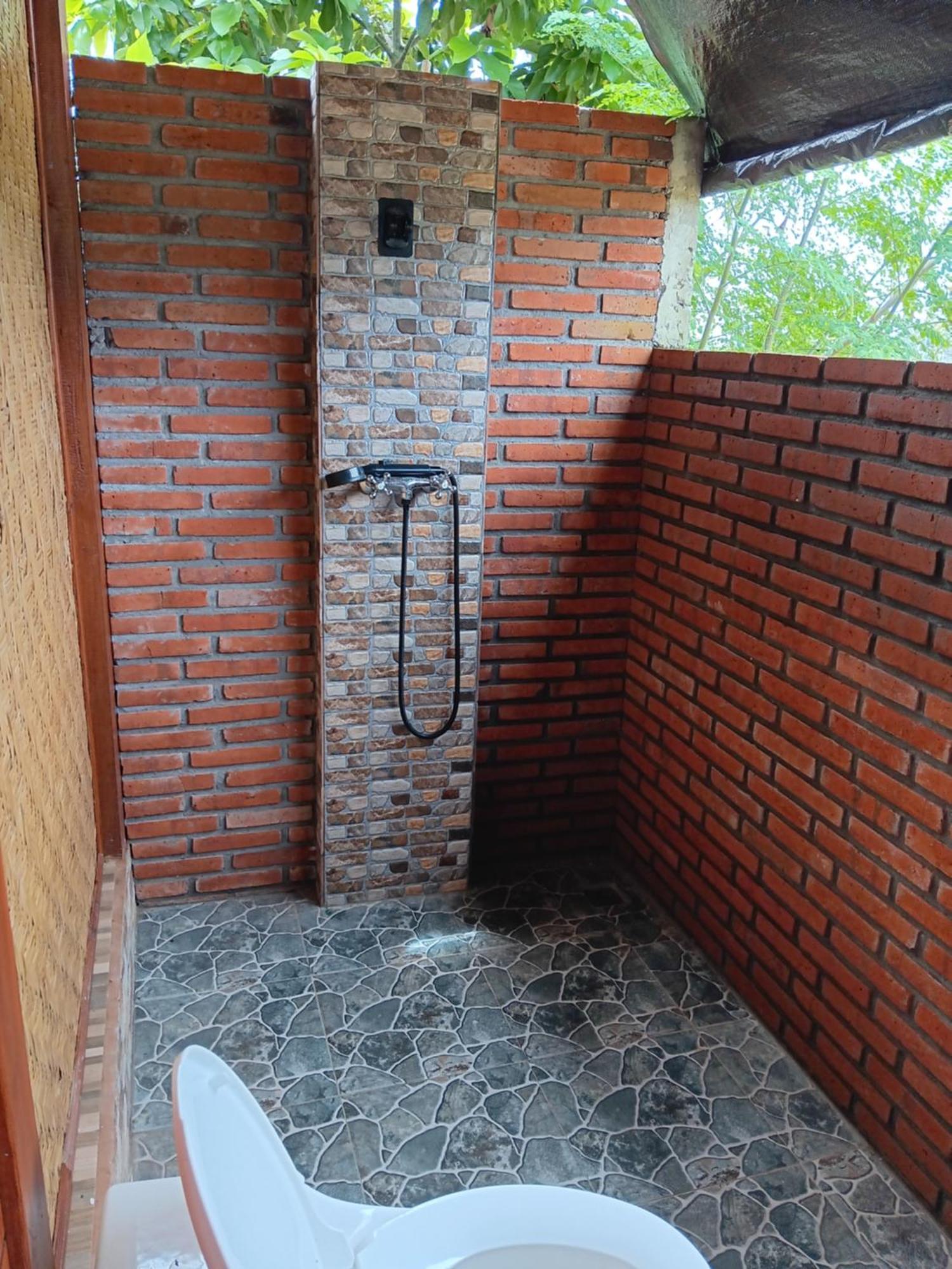 LinkeesHome Bungaya Karangasem Buitenkant foto